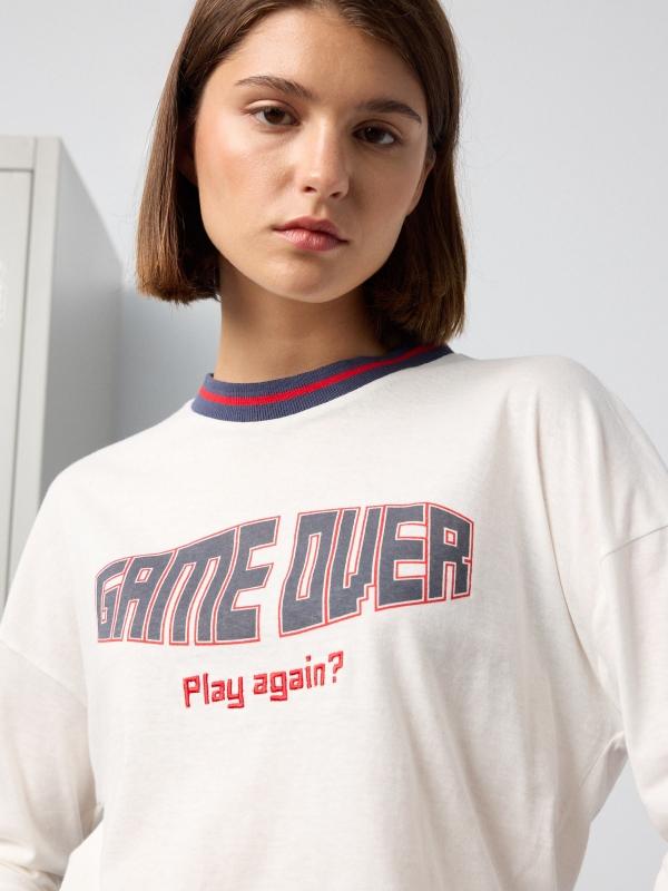 In Side Camiseta Con Estampado