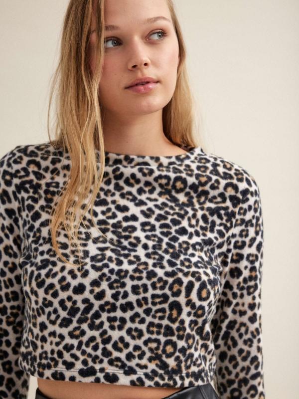 In Side Camiseta Crop Animal Print