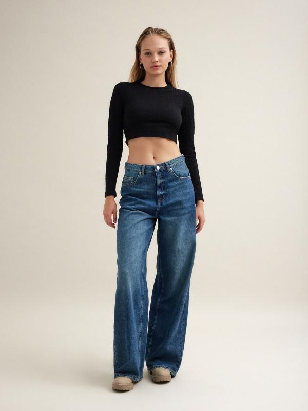 In Side Camiseta Crop Con Textura