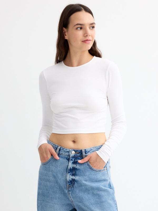 In side Camiseta crop cut out espalda