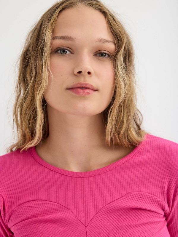 In Side Camiseta Crop Fruncido Frontal