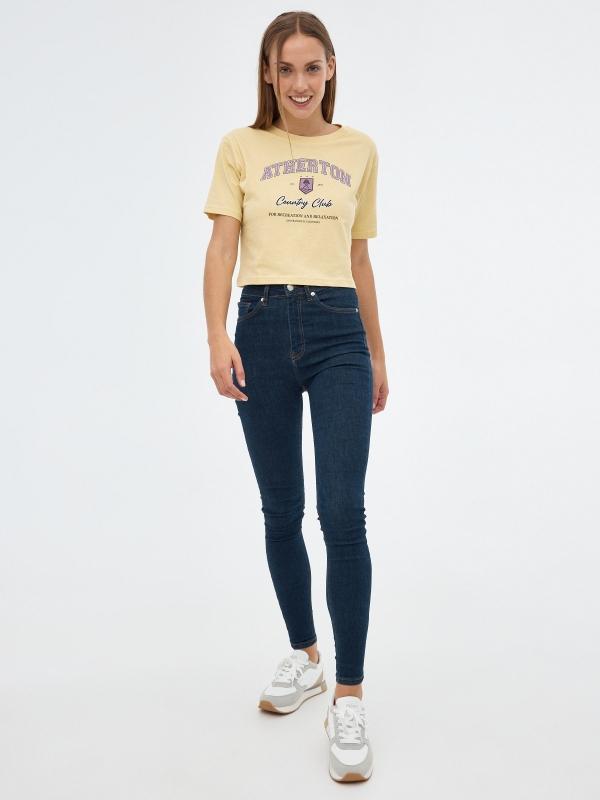 In Side Camiseta Crop Morada