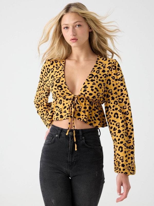 In side Camiseta cropped animal print lazada