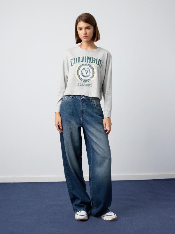 In Side Camiseta Cropped College