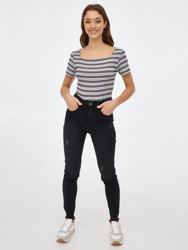 In Side Camiseta Cropped De Rayas