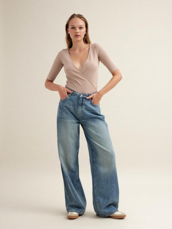 In Side Camiseta Escote Cruzado