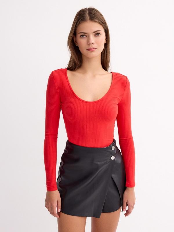 In side Camiseta espalda cut out canalé