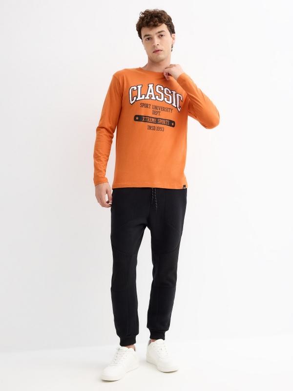 In Side Camiseta Estampado University