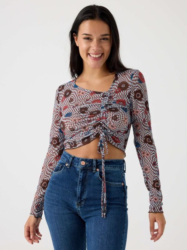 In side Camiseta floral frunce