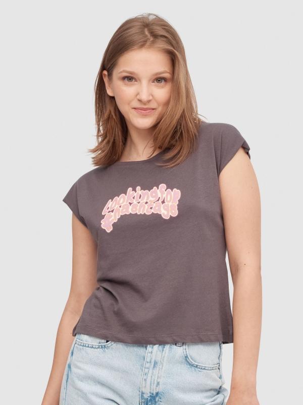 In side Camiseta Hashtags