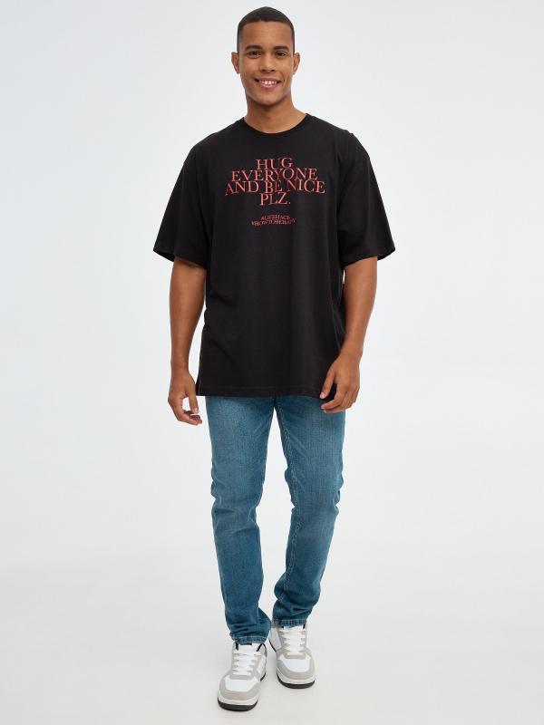 In Side Camiseta Hug Everyone