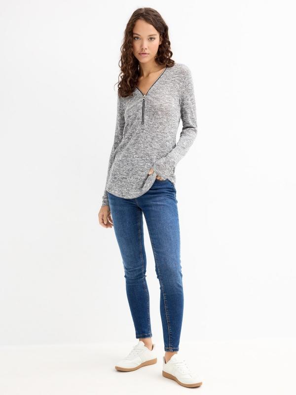 In side Camiseta jaspeada con cremallera