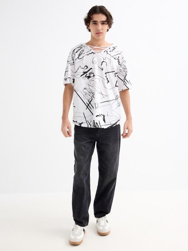 In Side Camiseta Manga Corta Capucha Pinceladas