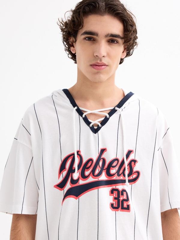 In Side Camiseta Manga Corta Capucha Rebels