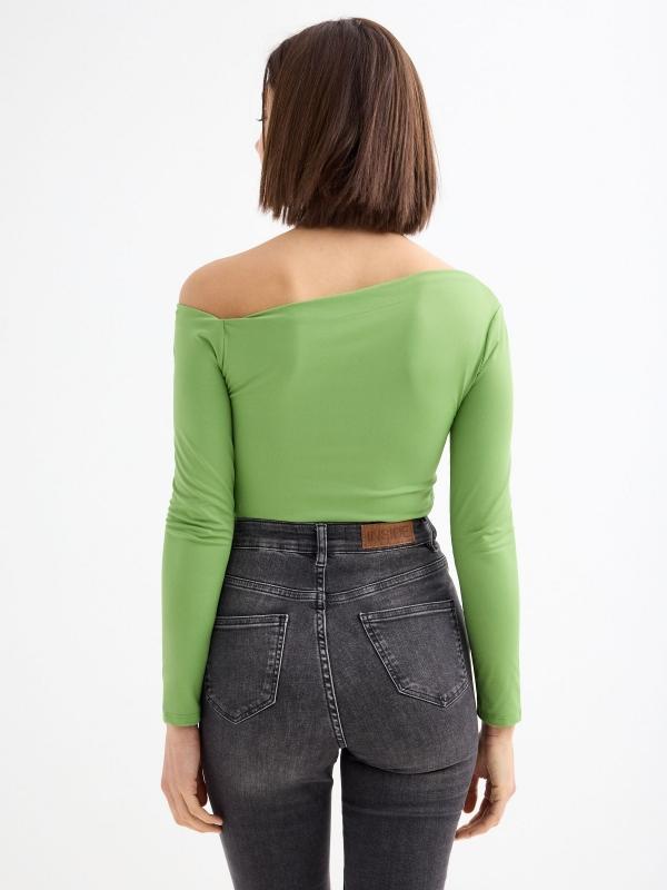 In Side Camiseta Manga Larga Cuello Drapeado