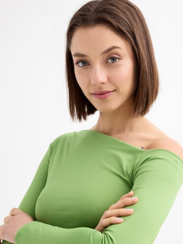 In Side Camiseta Manga Larga Cuello Drapeado