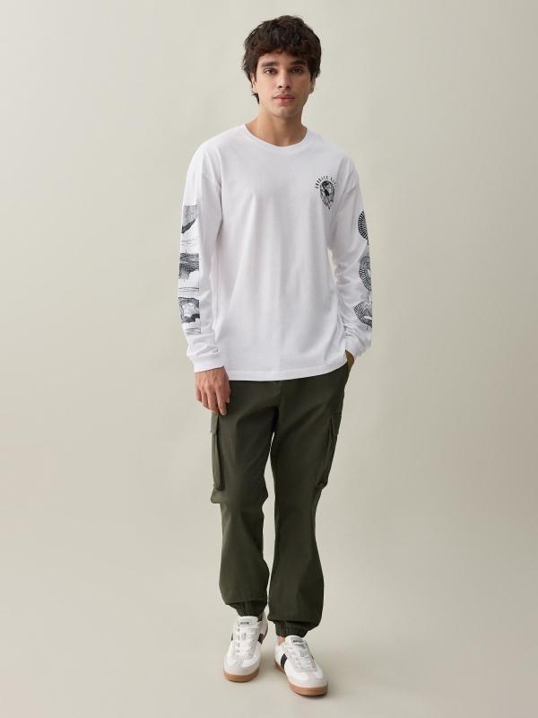 In Side Camiseta Manga Larga Ilustrada