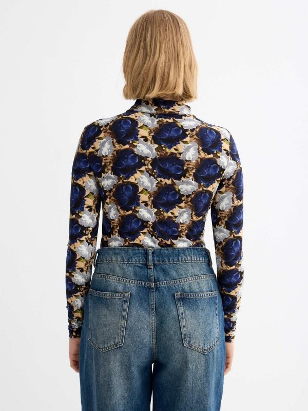 In Side Camiseta Manga Larga Perkins Flores