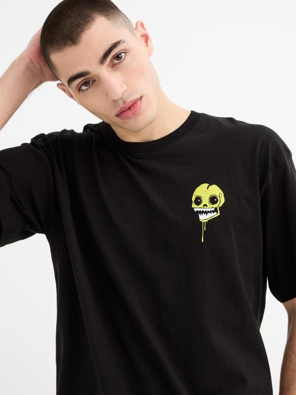 In Side Camiseta Oversize Calavera Graffiti