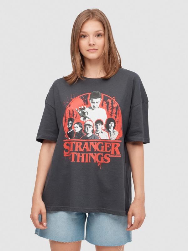 In side Camiseta oversize Stranger Things