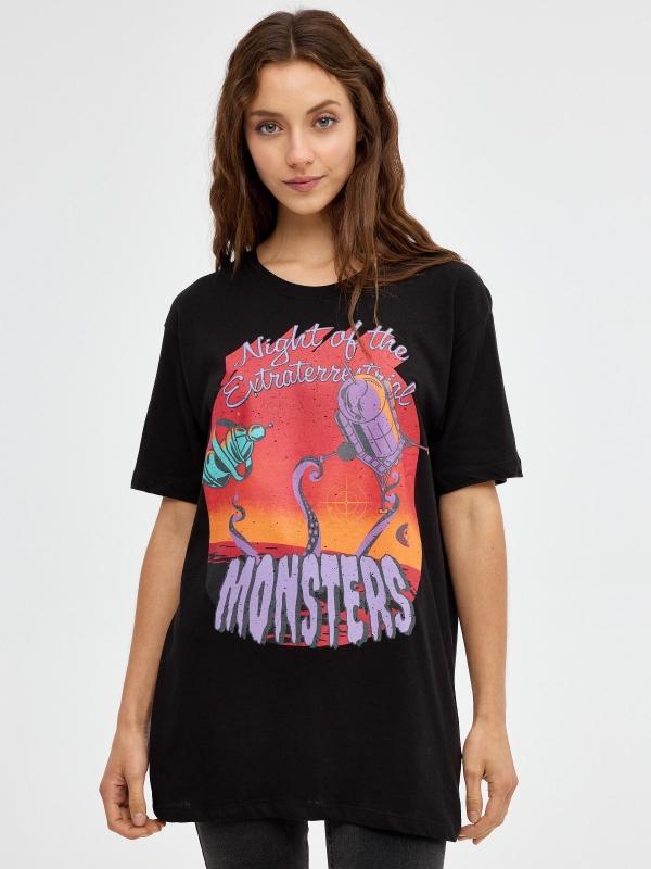 In side Camiseta oversized Monsters
