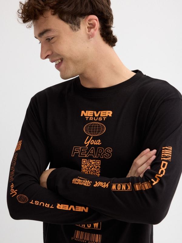 In Side Camiseta Print Texto