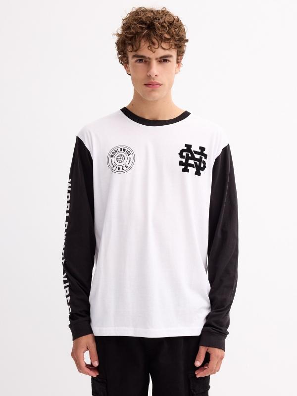 In side Camiseta regular NS print