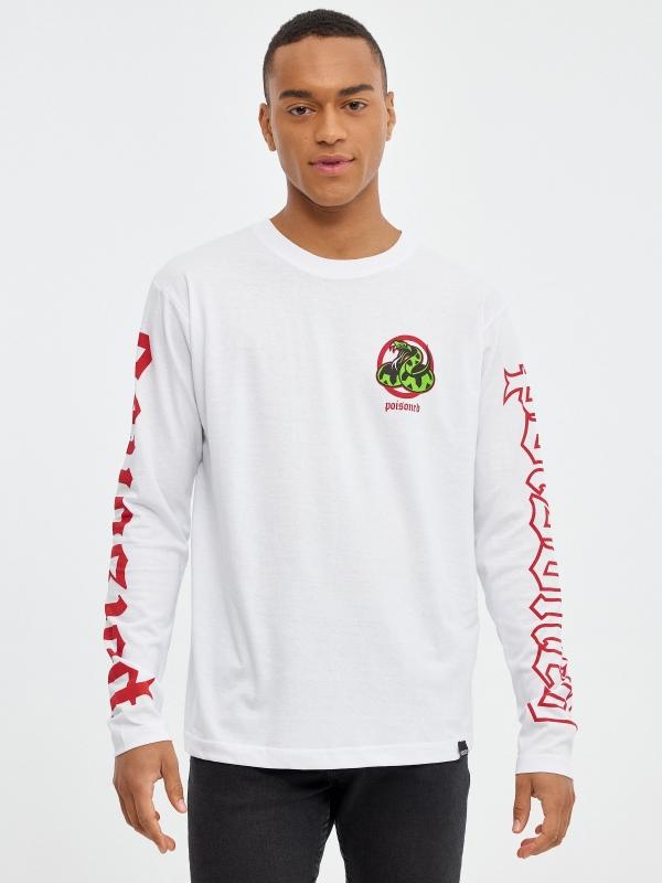 In side Camiseta Snake print en las mangas