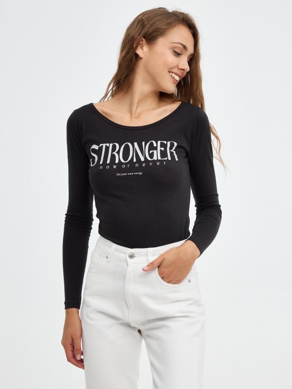 In side Camiseta Stronger