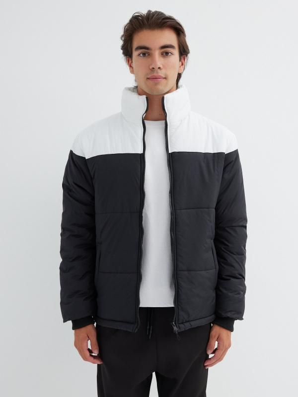 In side Cazadora acolchada color block