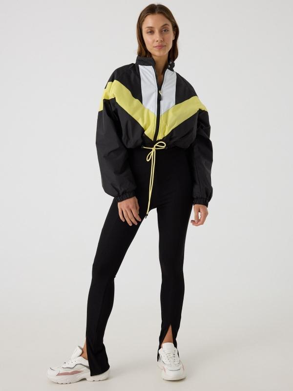 In Side Cazadora Acolchada Combinada Cropped