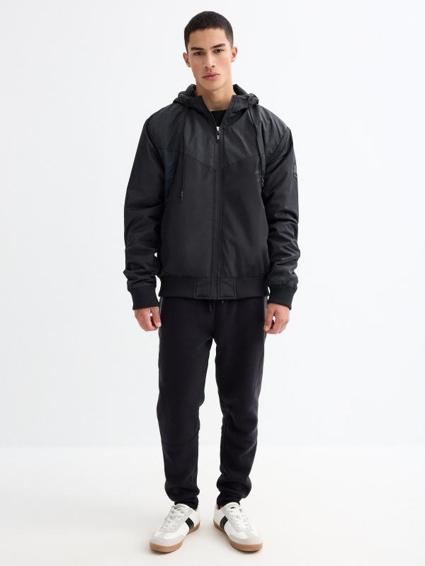 In Side Cazadora Color Block Gráfico