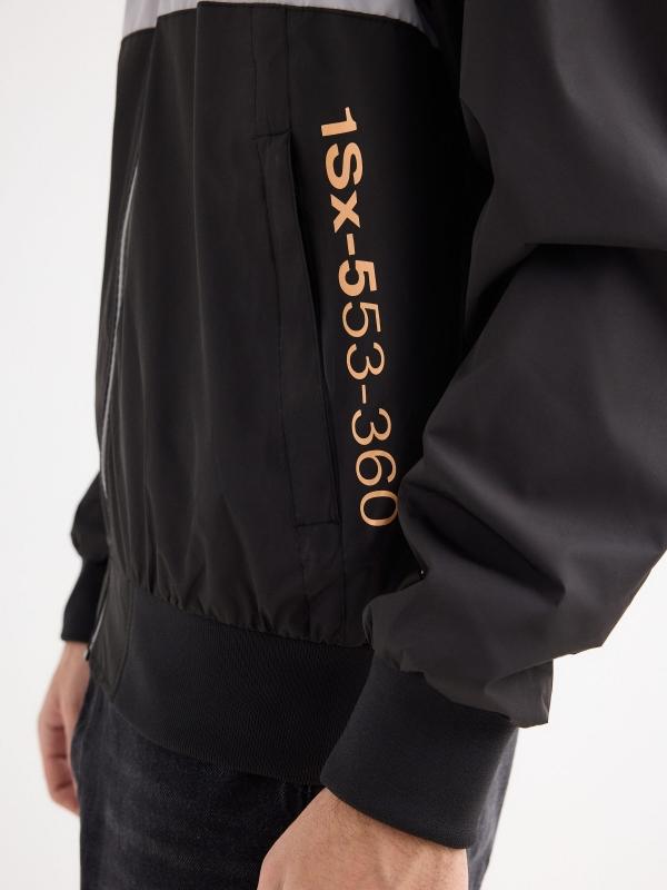 In Side Cazadora Ligera B/N