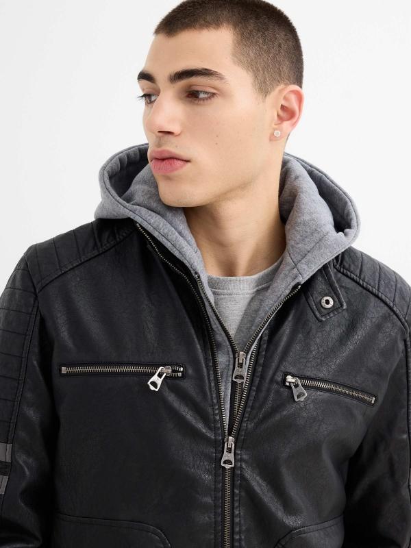 In Side Cazadora Polipiel Capucha Combinada