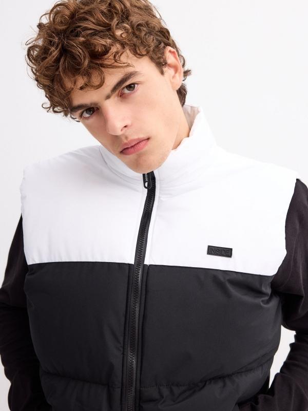 In Side Chaleco Acolchado Color Block Blanco