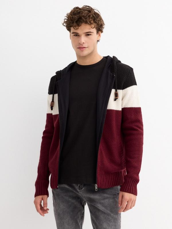 In side Chaqueta de punto con capucha