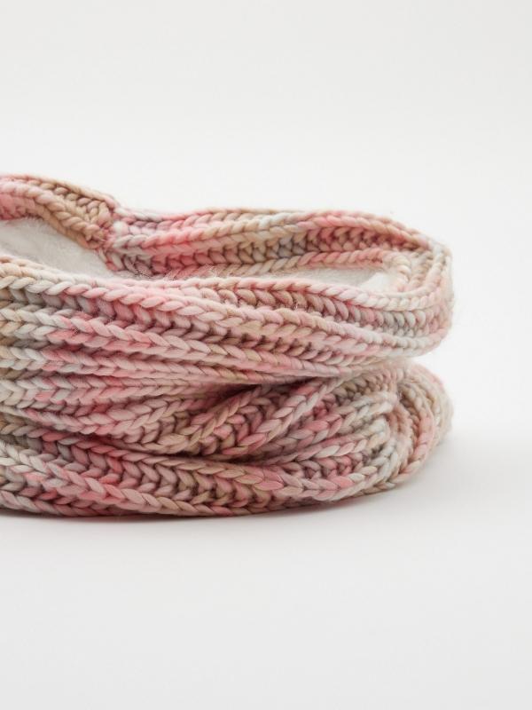 In Side Cuello De Punto Grueso Degradado