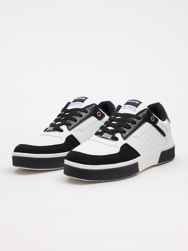 In Side Deportiva Casual B/N