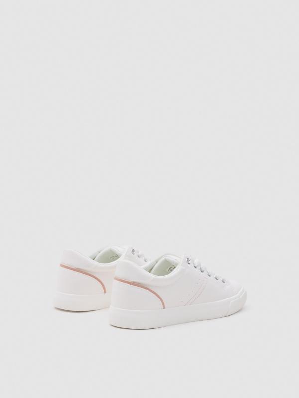 In Side Deportiva Casual Básica