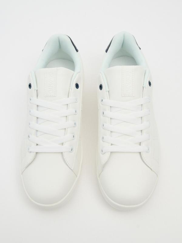 In Side Deportiva Clásica Casual