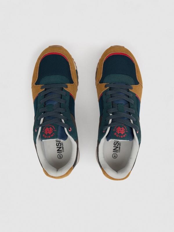 In Side Deportiva Combinada Detalles