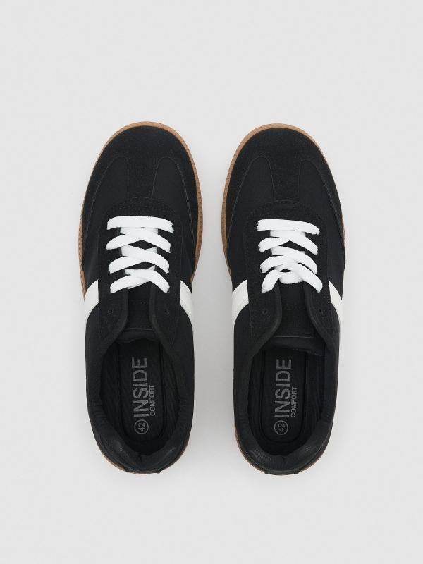 In Side Deportiva Retro Básica