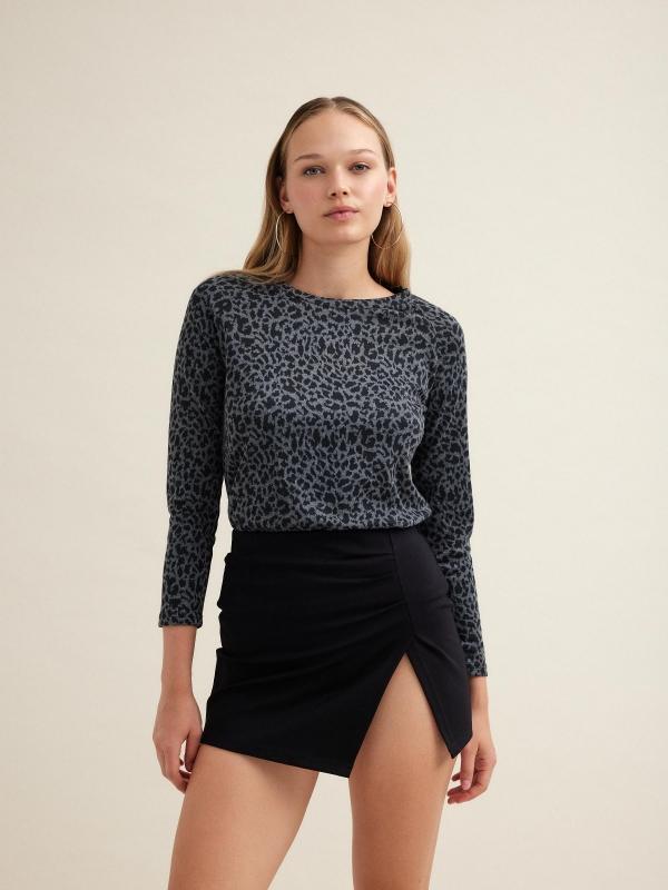 In side Falda mini con fruncido y abertura