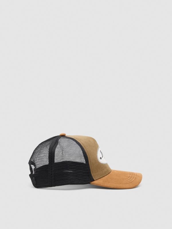 In Side Gorra Trucker Marrón