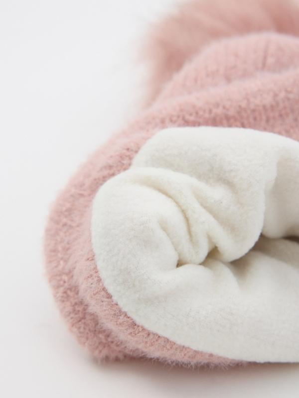 In Side Gorro Canalé Rosa Con Pompón