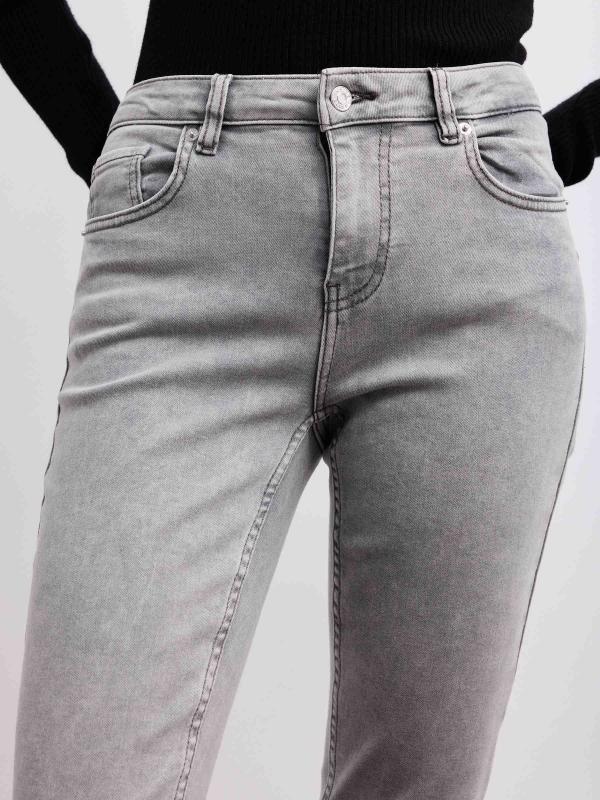 In Side Jeans Skinny Básicos Gris