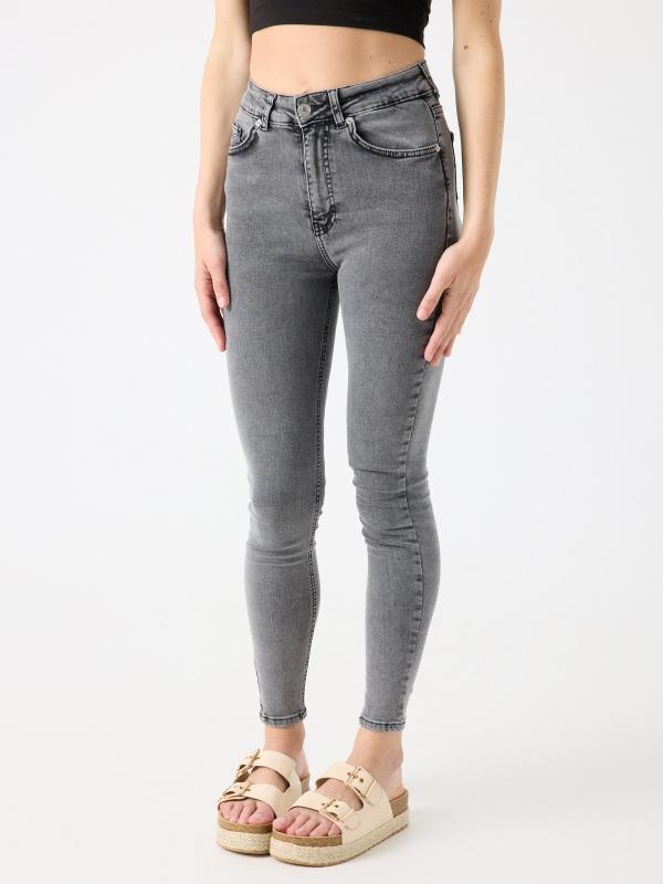 In Side Jeans Skinny Negro Lavado Tiro Muy Alto