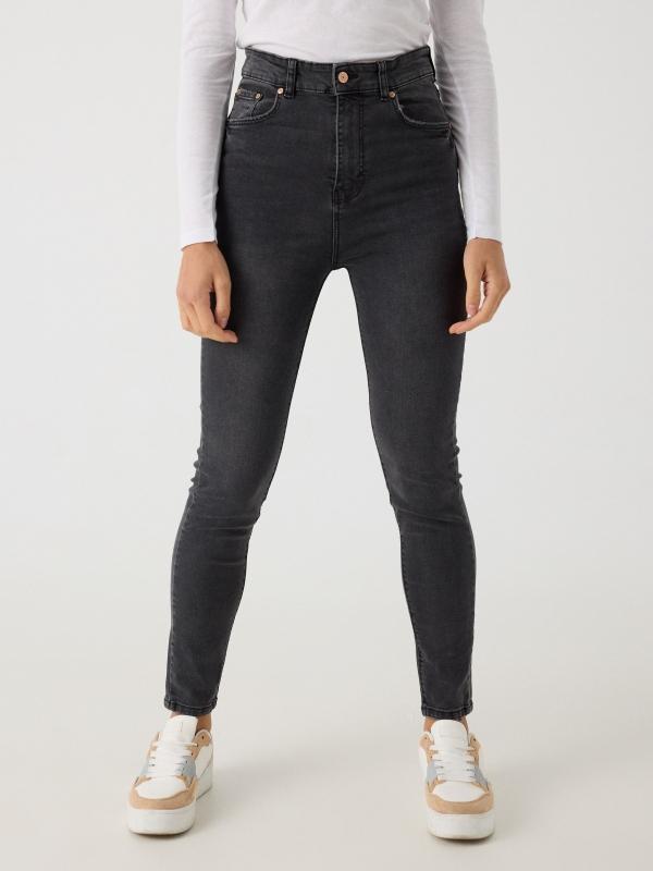 In Side Jeans Skinny Tiro Alto Negro Efecto Lavado