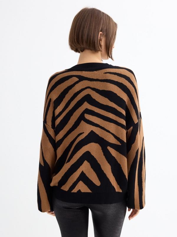 In Side Jersey Animal Print Jacquard