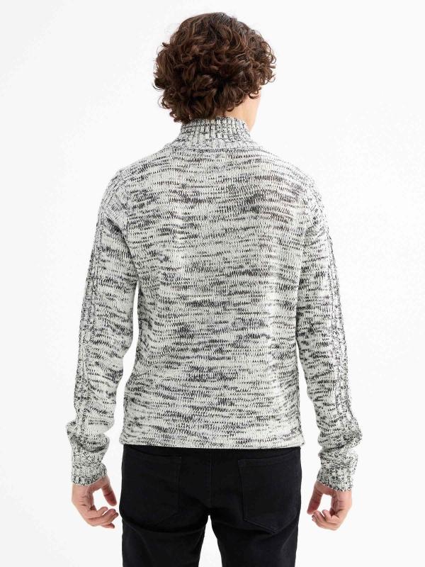 In Side Jersey Jaspeado Cuello Alto